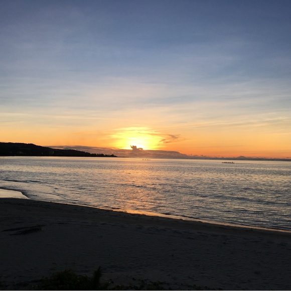 LIVE - Picture 5 of 10